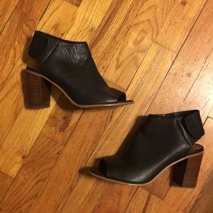 Steve Madden Nonstop peep toe heels